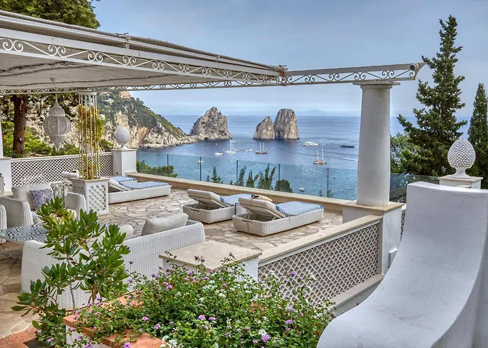 Nicole By My Collection Capri